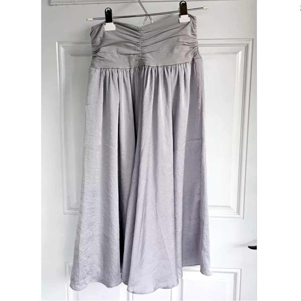 Cabi #241 Convertible Pull on midi skirt